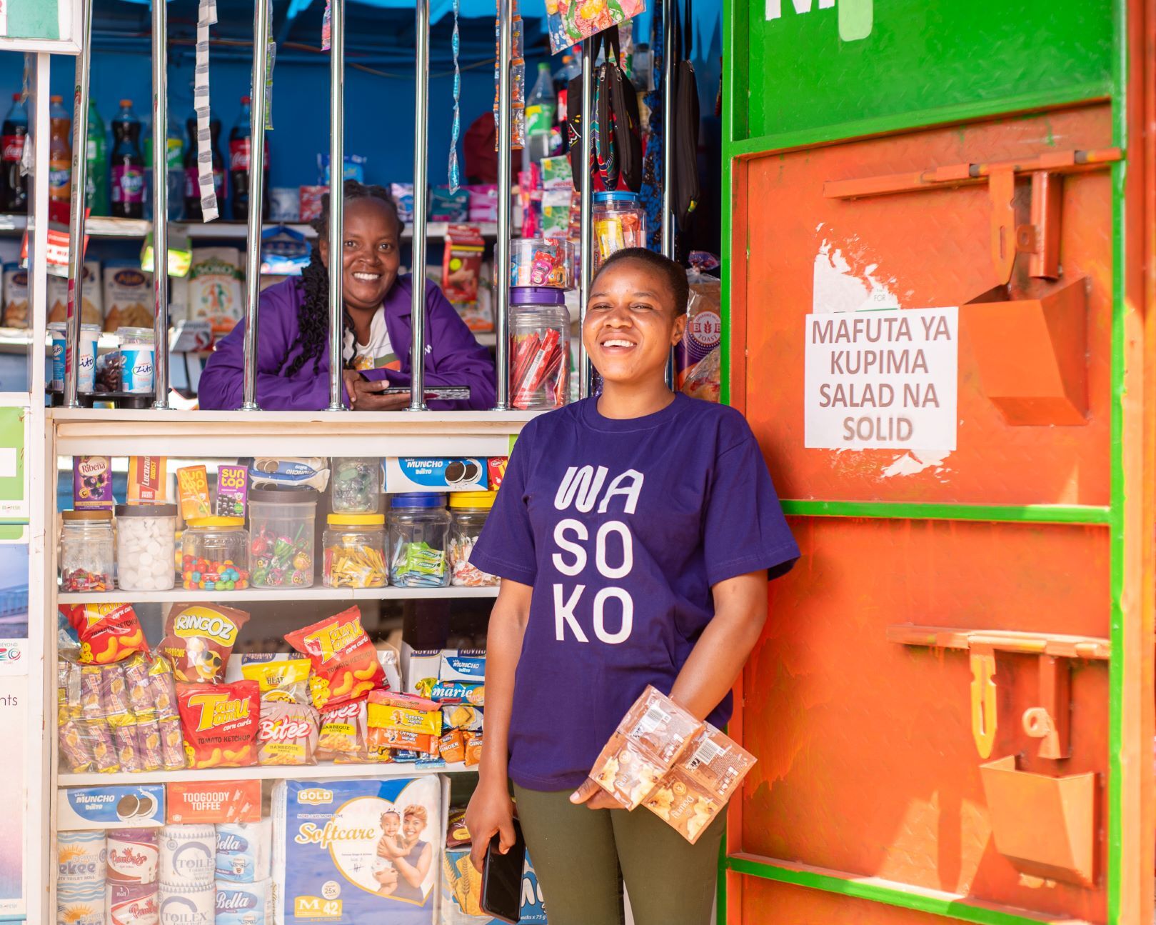 Through Wasoko’s platform, informal retailers are able to order products at any time via SMS or mobile app for free same-day delivery to their stores.