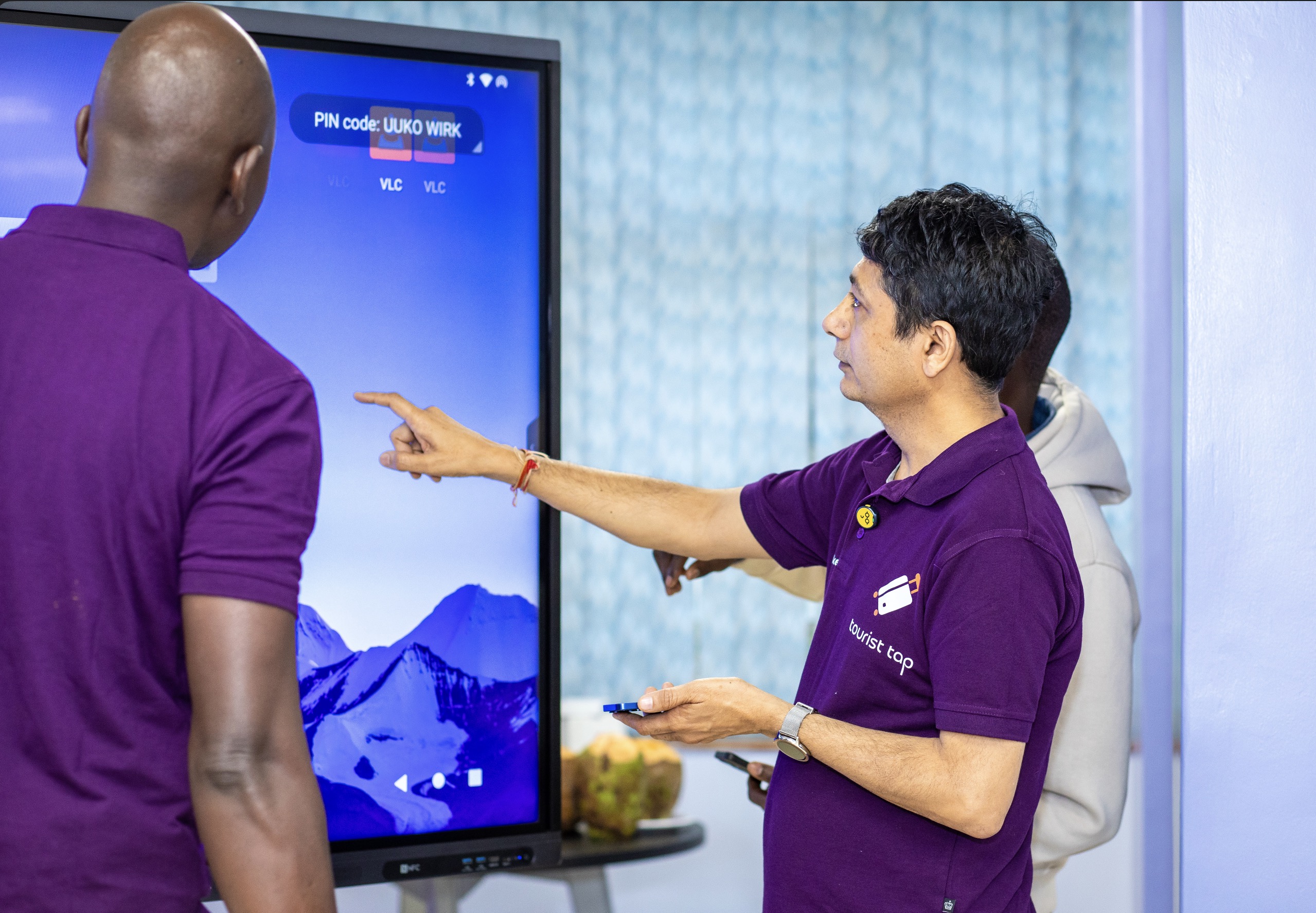 This new app lets tourists pay Kenyan traders without local SIM cards