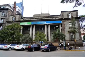 StanChart Kenya cuts staff below 1,000 in 11th year of restructuring