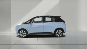 JéGO, GoCab strike deal to put 6,000 EVs on West African roads 